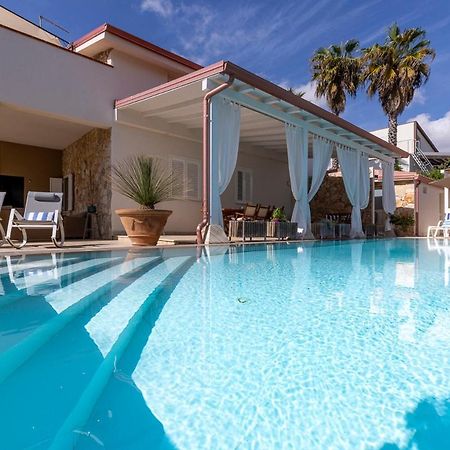 Villa Zamia Con Piscina Santa Maria Del Focallo Buitenkant foto